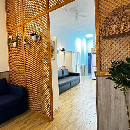 Апартаменты Salom 5 *