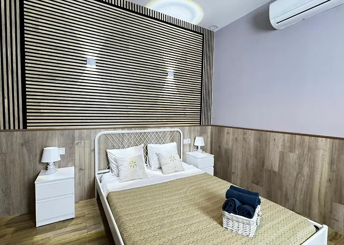 Salom 5 Apartamento Valencia