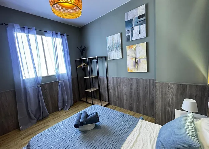 Apartamento Salom 5 *