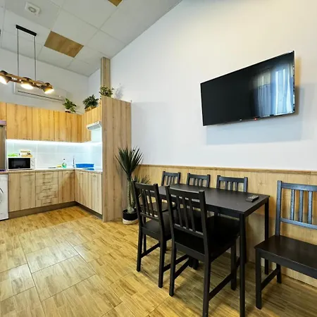 Salom 5 Apartament