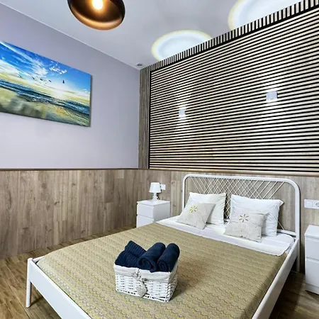 Salom 5 Apartament *