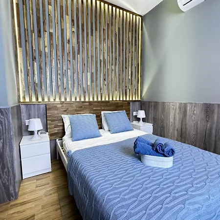Salom 5 Apartament